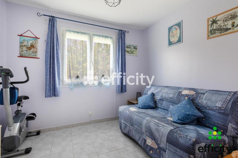 Maison traditionnelle - 120 m² - 5 pièces