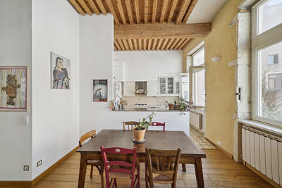 Appartement - 84 m² - 3 pièces