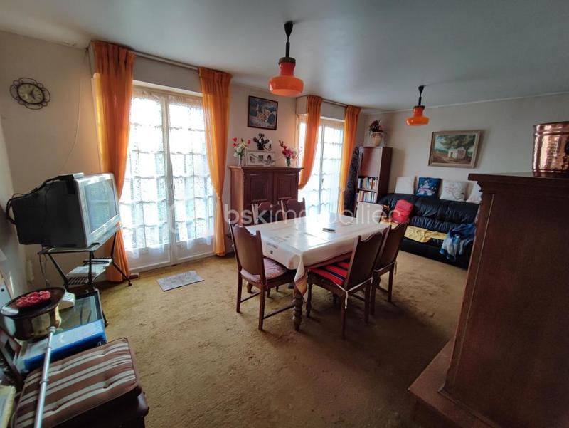 Maison traditionnelle - 103 m² - 4 pièces