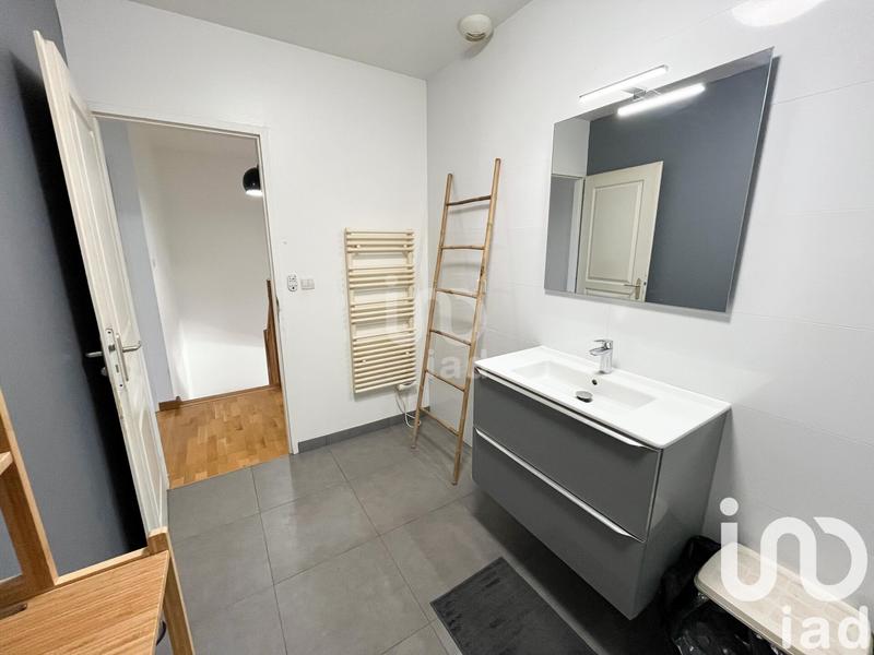 Maison - 104 m² - 6 pièces