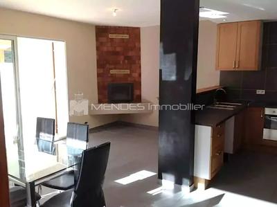 Villa - 100 m² - 3 pièces