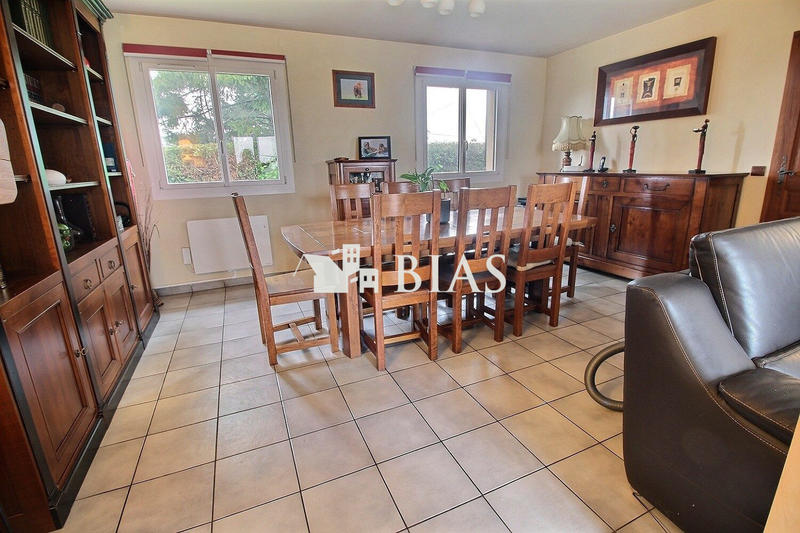 Maison - 102 m² - 4 pièces