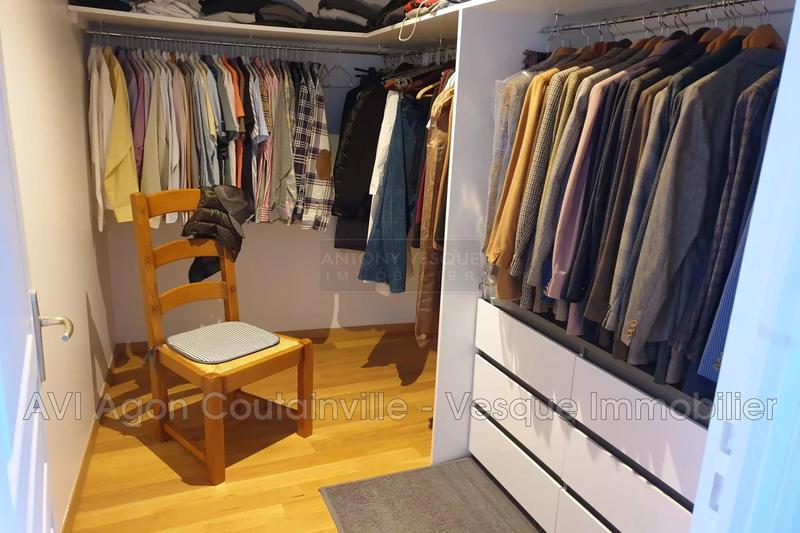 Maison - 288 m² - 15 pièces