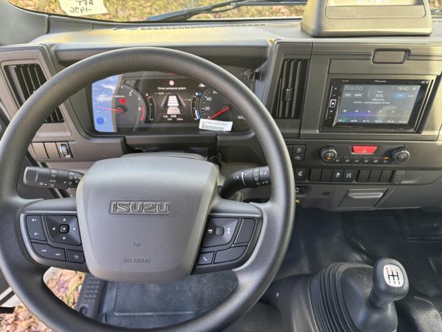 Isuzu M27 Gen 2 3.0l 150ch Bvm Benne Acier Cabreta + Coffre Mi Hauteur + Panier