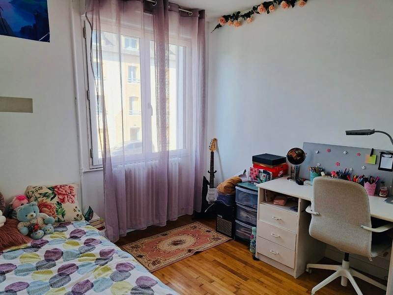 Maison - 132 m² - 8 pièces