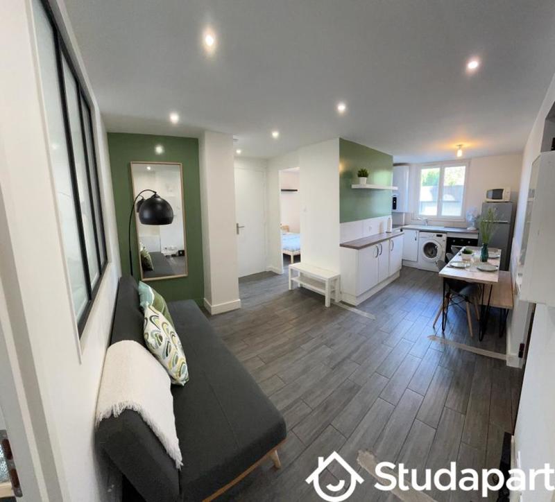 Chambre - 10 m² - 1 pièce