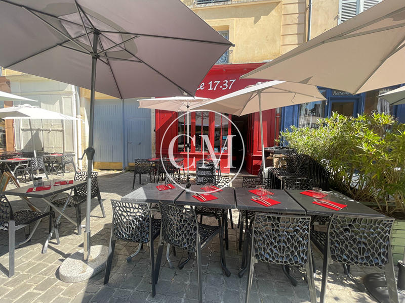 Divers - 112 m² - 4 pièces