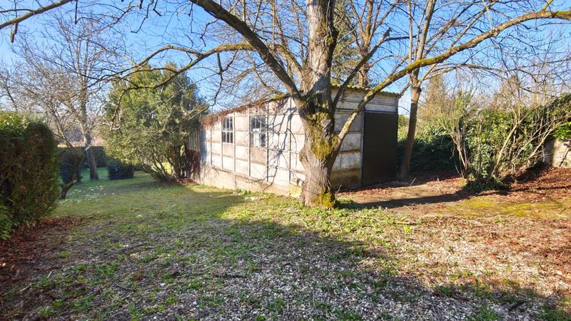 Maison - 221 m² - 11 pièces