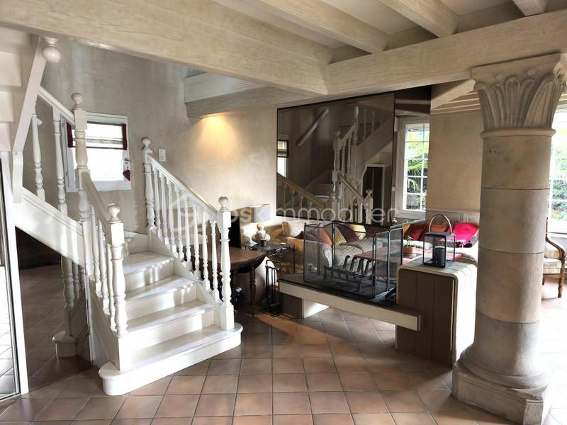 Maison d'architecte - 131 m² - 4 pièces