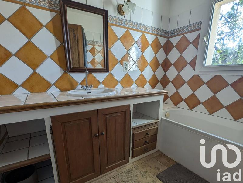 Maison - 200 m² - 7 pièces