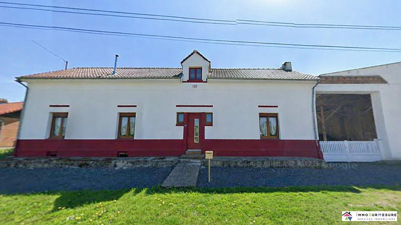 Maison - 300 m² - 10 pièces