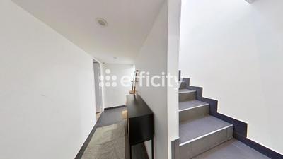 Maison - 90 m² - 6 pièces