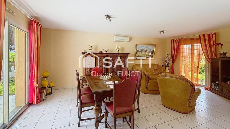 Maison - 92 m² - 4 pièces