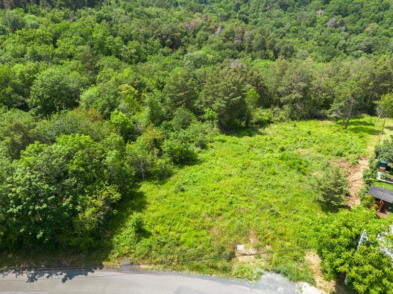 Terrain constructible - 3 478 m²