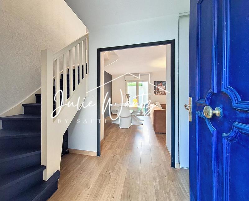 Maison - 85 m² - 4 pièces