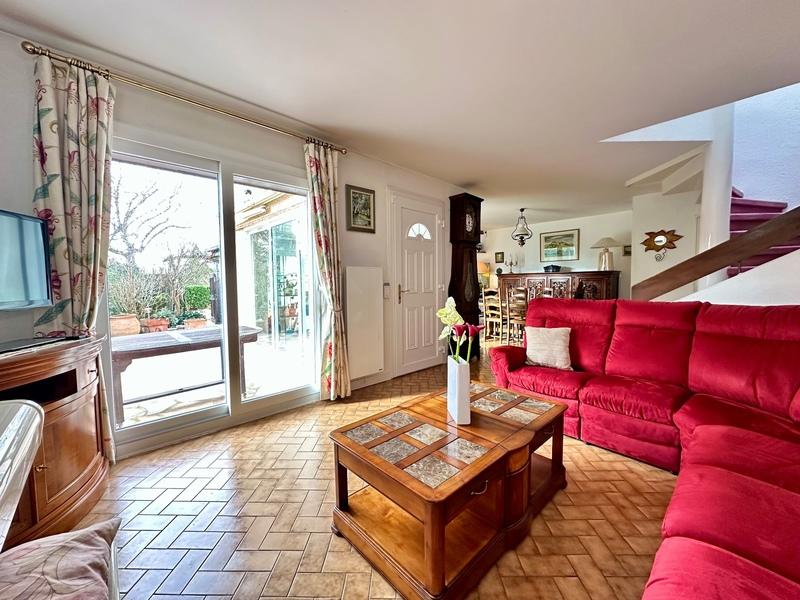 Maison - 130 m² - 7 pièces