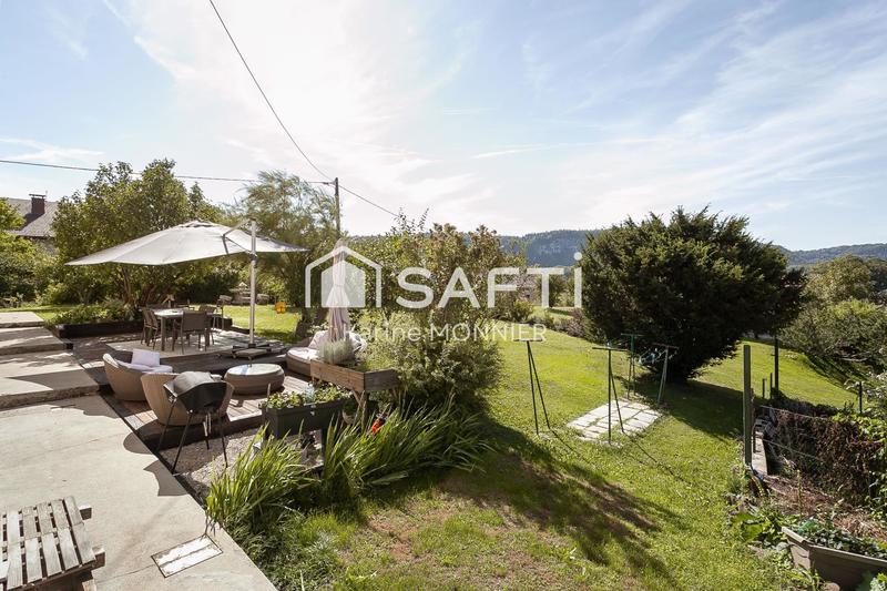 Maison - 548 m² - 16 pièces