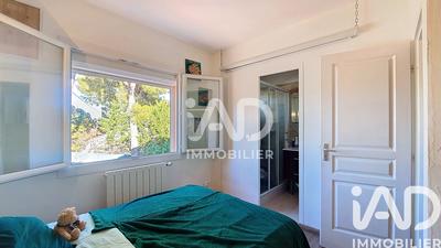 Maison - 168 m² - 8 pièces