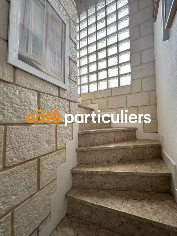 Maison - 165 m² - 5 pièces