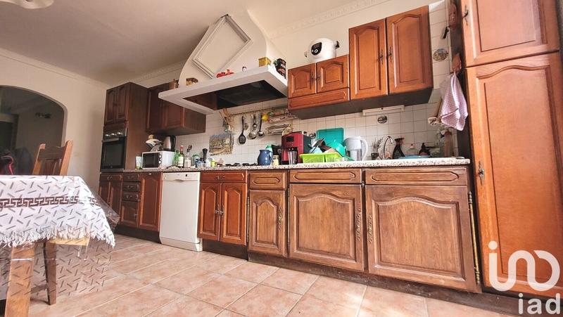 Maison - 244 m² - 5 pièces