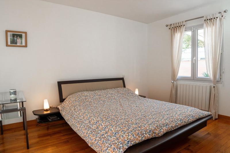 Maison - 175 m² - 7 pièces