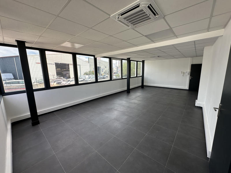 Local commercial - 54 m²