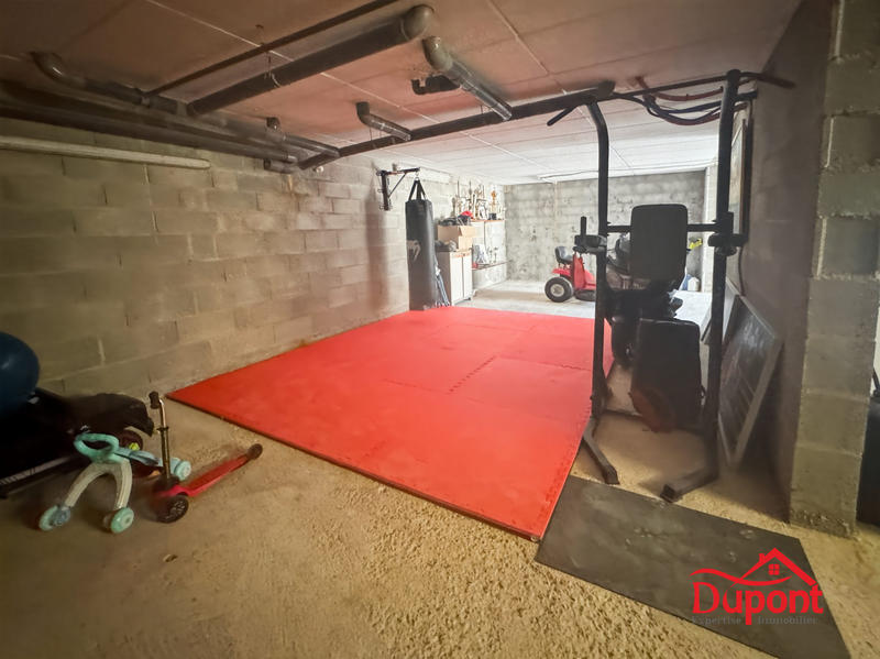 Maison - 92 m² - 5 pièces