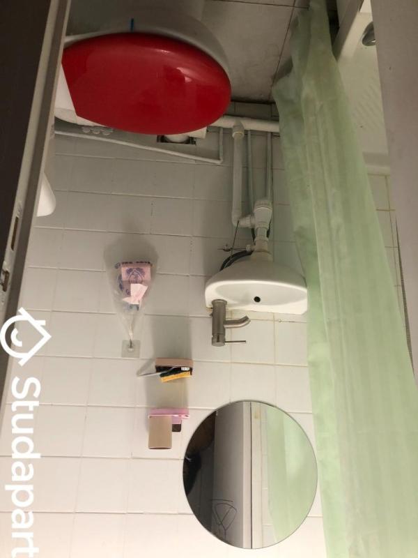 Chambre - 17 m² - 1 pièce