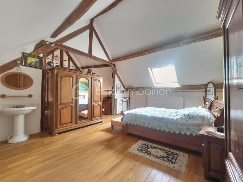 Maison en pierre - 280 m² - 7 pièces