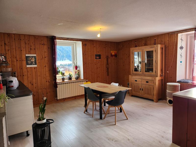 Maison - 312 m² - 9 pièces