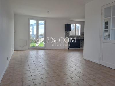 Maison - 74 m² - 5 pièces