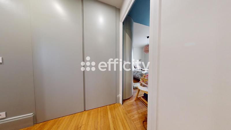 Appartement - 104 m² - 4 pièces