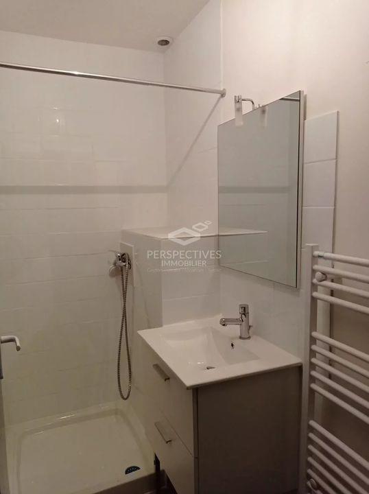 Immeuble - 443 m² - 15 pièces