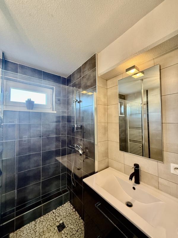 Appartement - 81 m² - 3 pièces