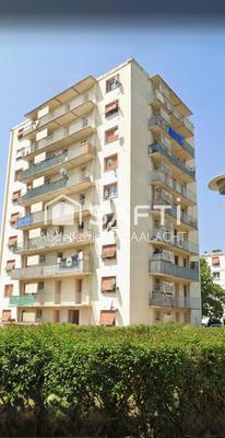 Immeuble - 1 706 m²