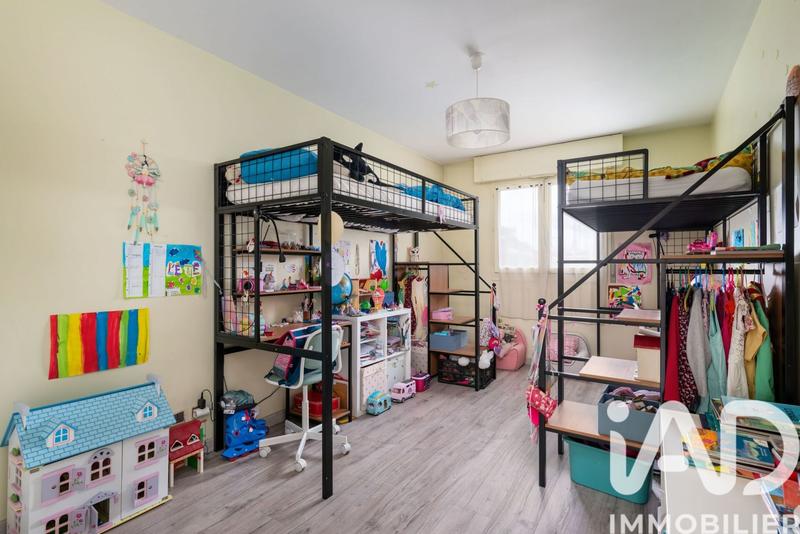 Appartement - 100 m² - 4 pièces