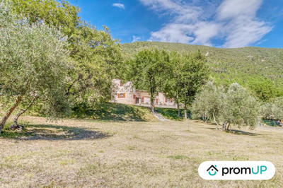 Maison - 164 m² - 6 pièces