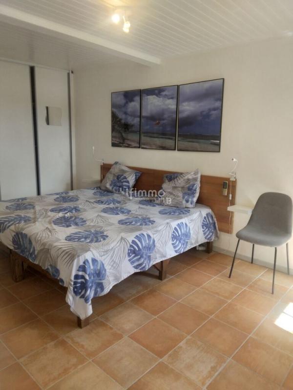 Maison - 180 m² - 5 pièces