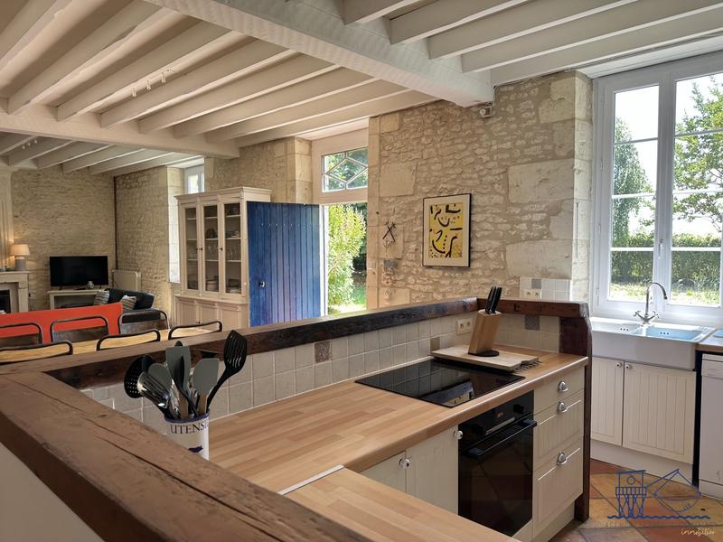 Maison ancienne - 212 m² - 6 pièces