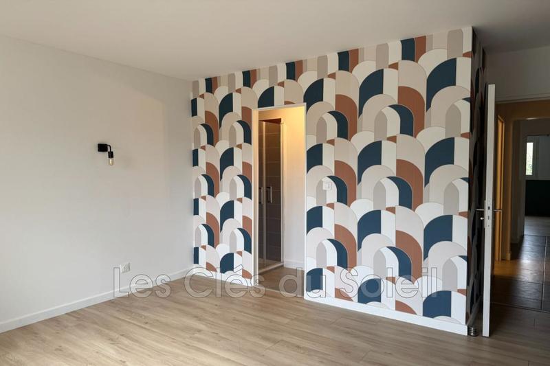 Appartement - 105 m² - 5 pièces