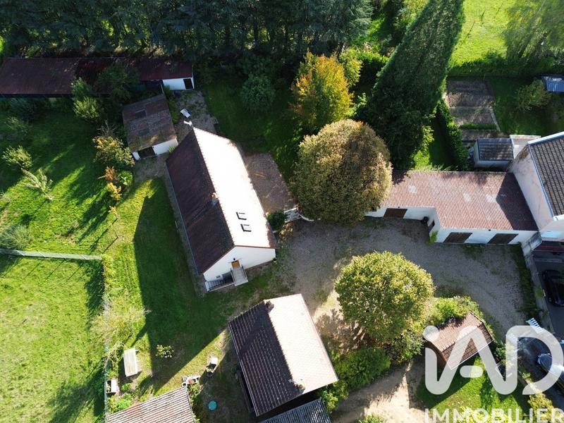 Maison - 181 m² - 5 pièces