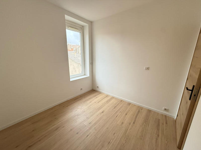 Appartement - 75 m² - 3 pièces