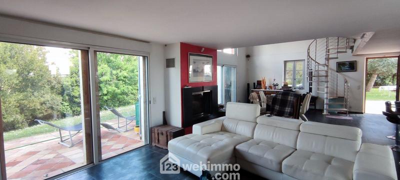 Maison - 155 m² - 5 pièces