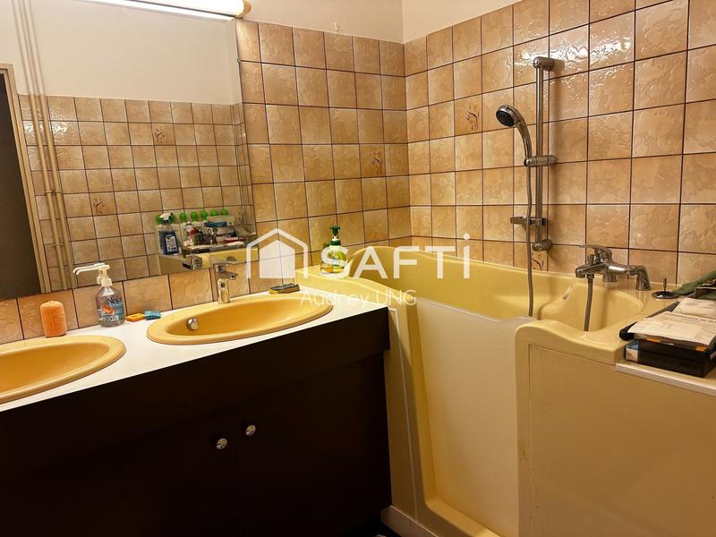 Appartement - 84 m² - 4 pièces