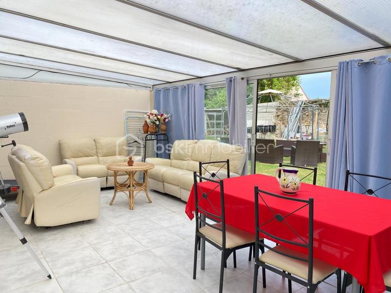 Maison en pierre - 200 m² - 9 pièces