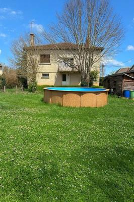 Maison - 96 m² - 4 pièces