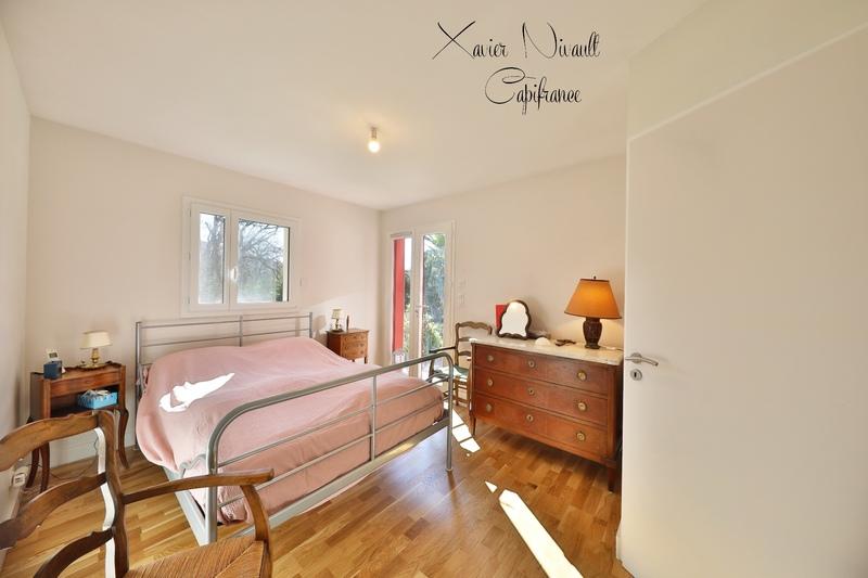 Maison - 187 m² - 7 pièces