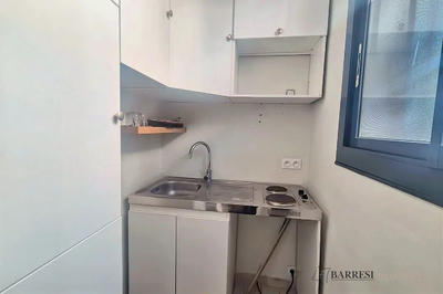 Local commercial - 44 m² - 3 pièces