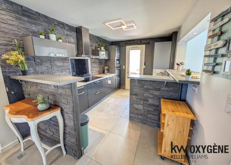 Villa - 150 m² - 6 pièces