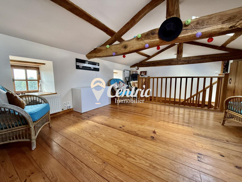 Maison - 160 m² - 7 pièces